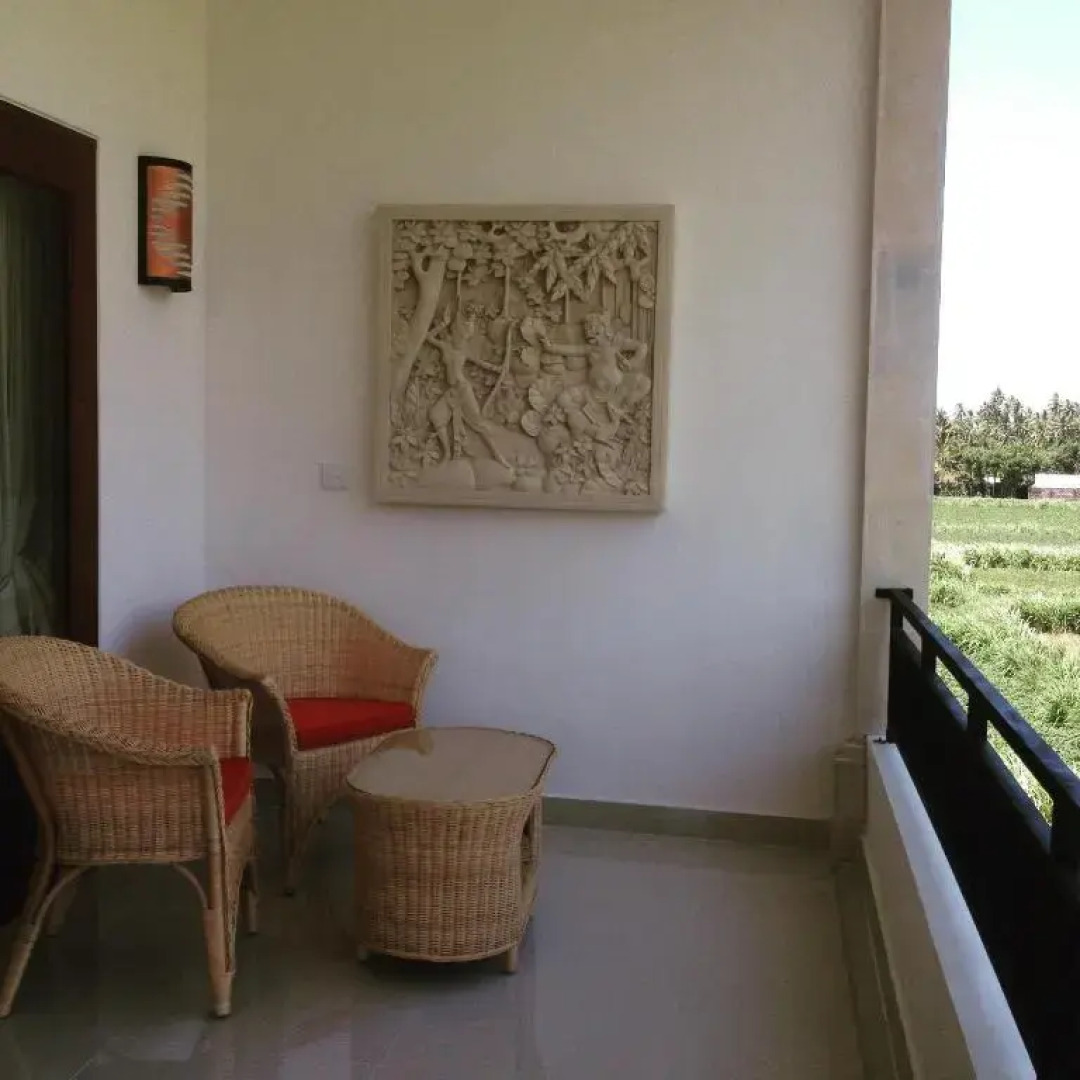 dSawah Amed Homestay & Warung