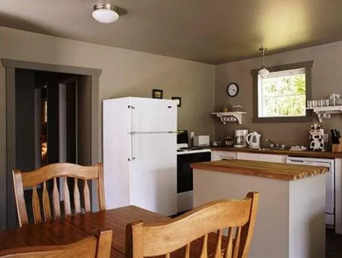 Pender Harbour Resort & Marina