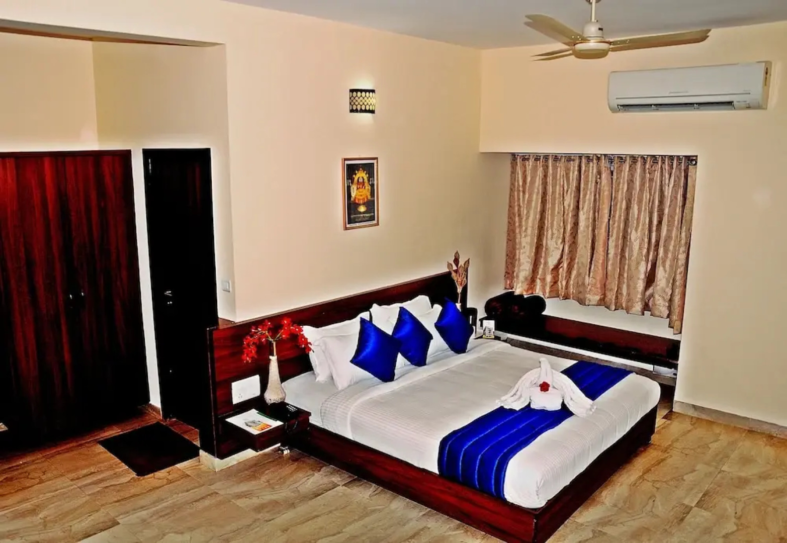 Hotel mookambika palace