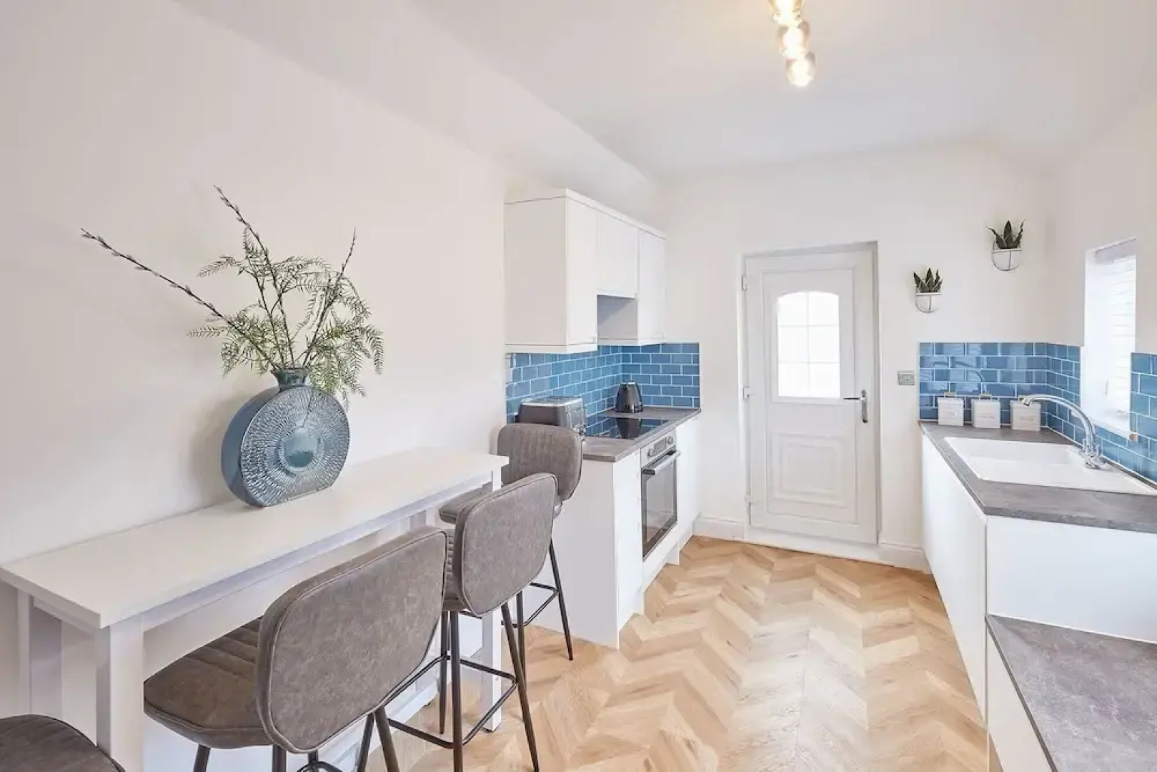 Host Stay Marshlands