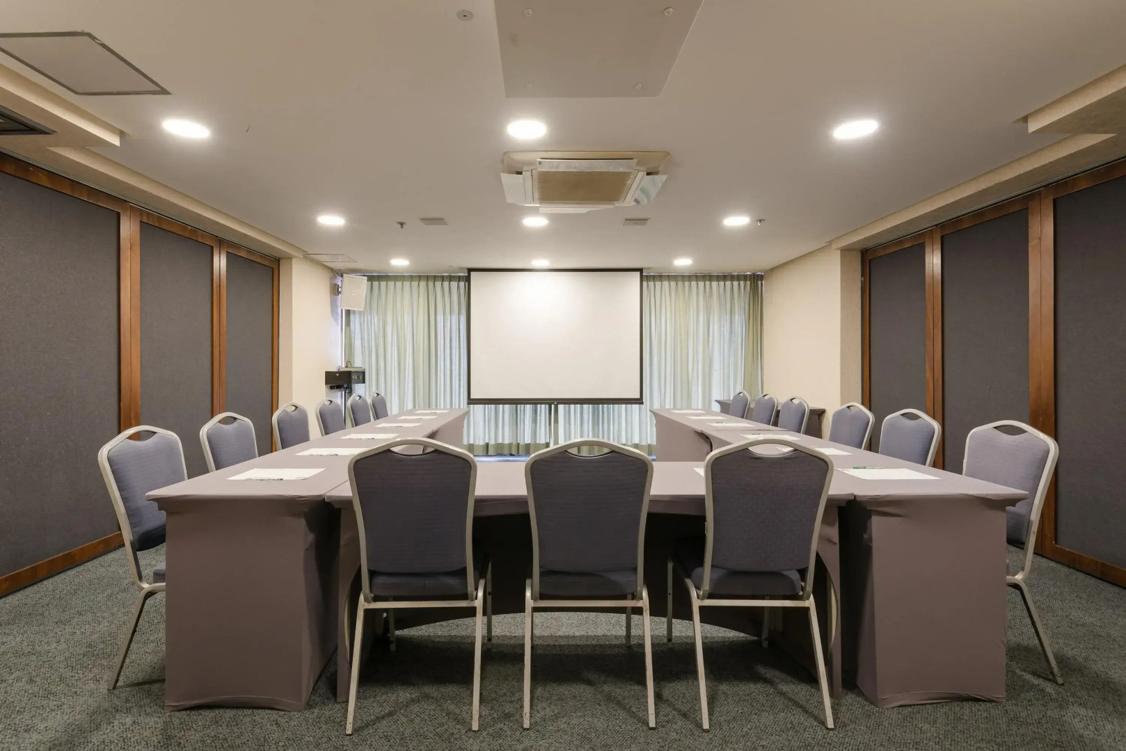 Quality Suites Vila Velha