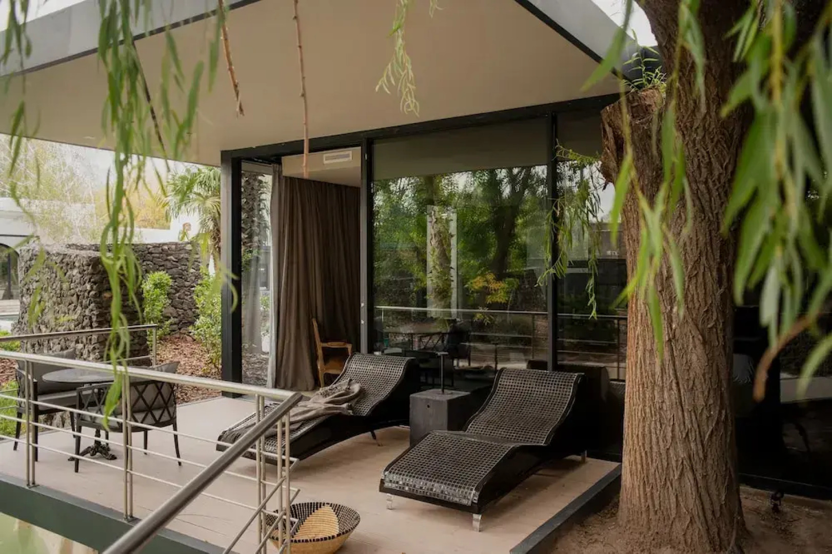 SB Winemaker’s House & Spa Suites