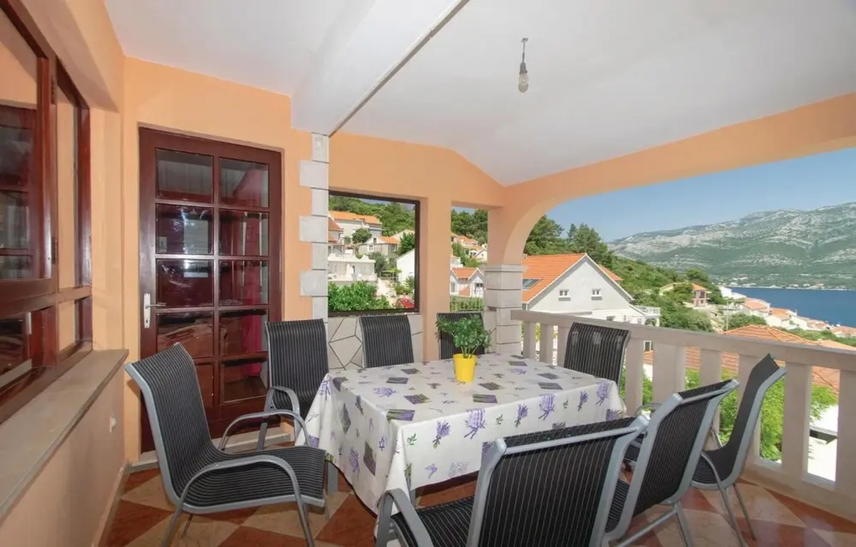 Beautiful Home in Korcula With Wifi and 4 Bedrooms