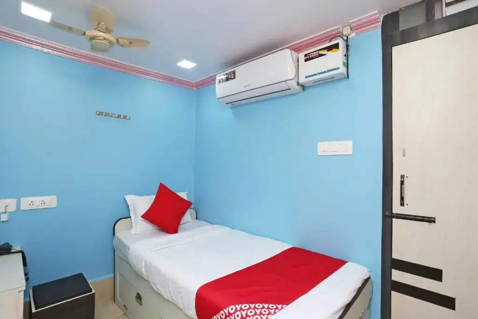 OYO 36039 Sri Vinayak Residency
