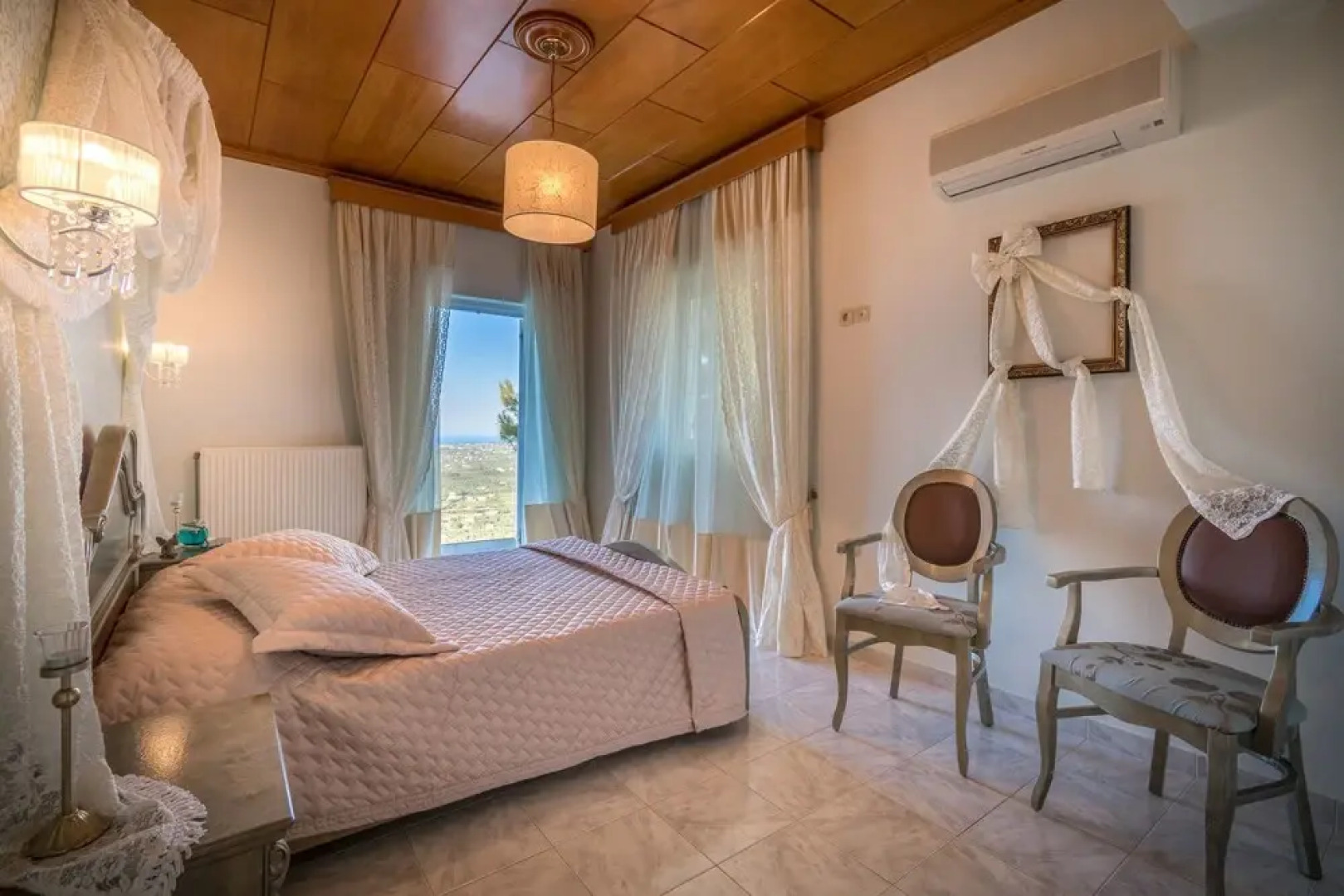 Castelli Luxury Villa