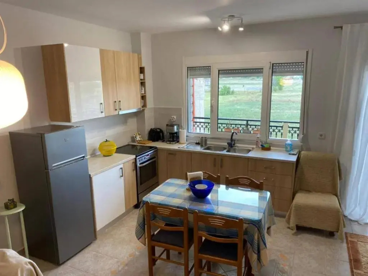 Polys Apartment with view