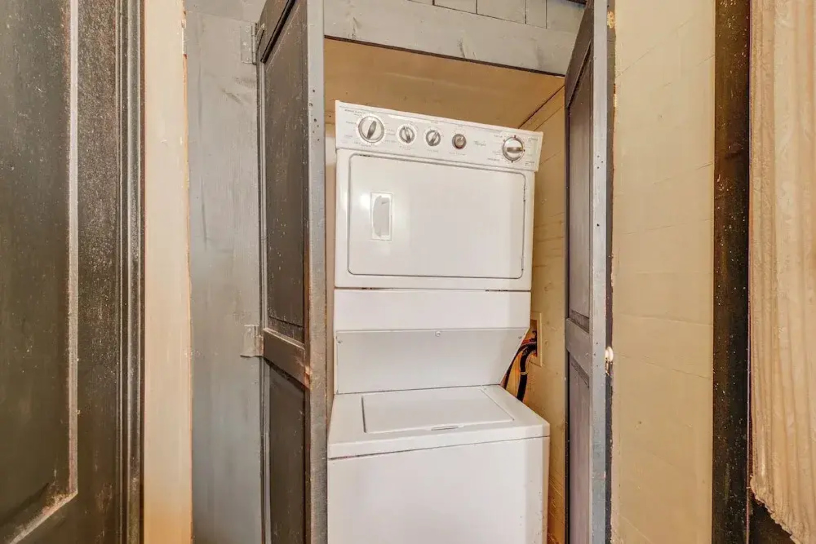 Whimsical New Roads Home < 1 Mi to Main Street!