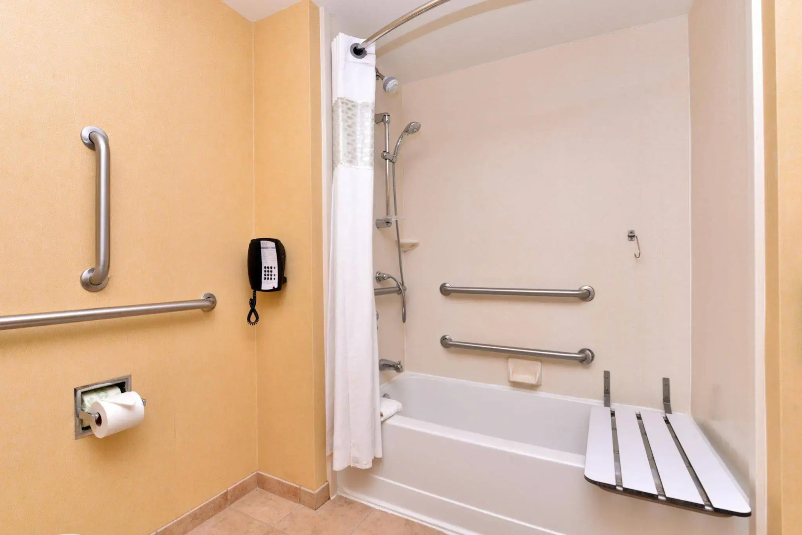 Hampton Inn & Suites Fort Belvoir Alexandria South