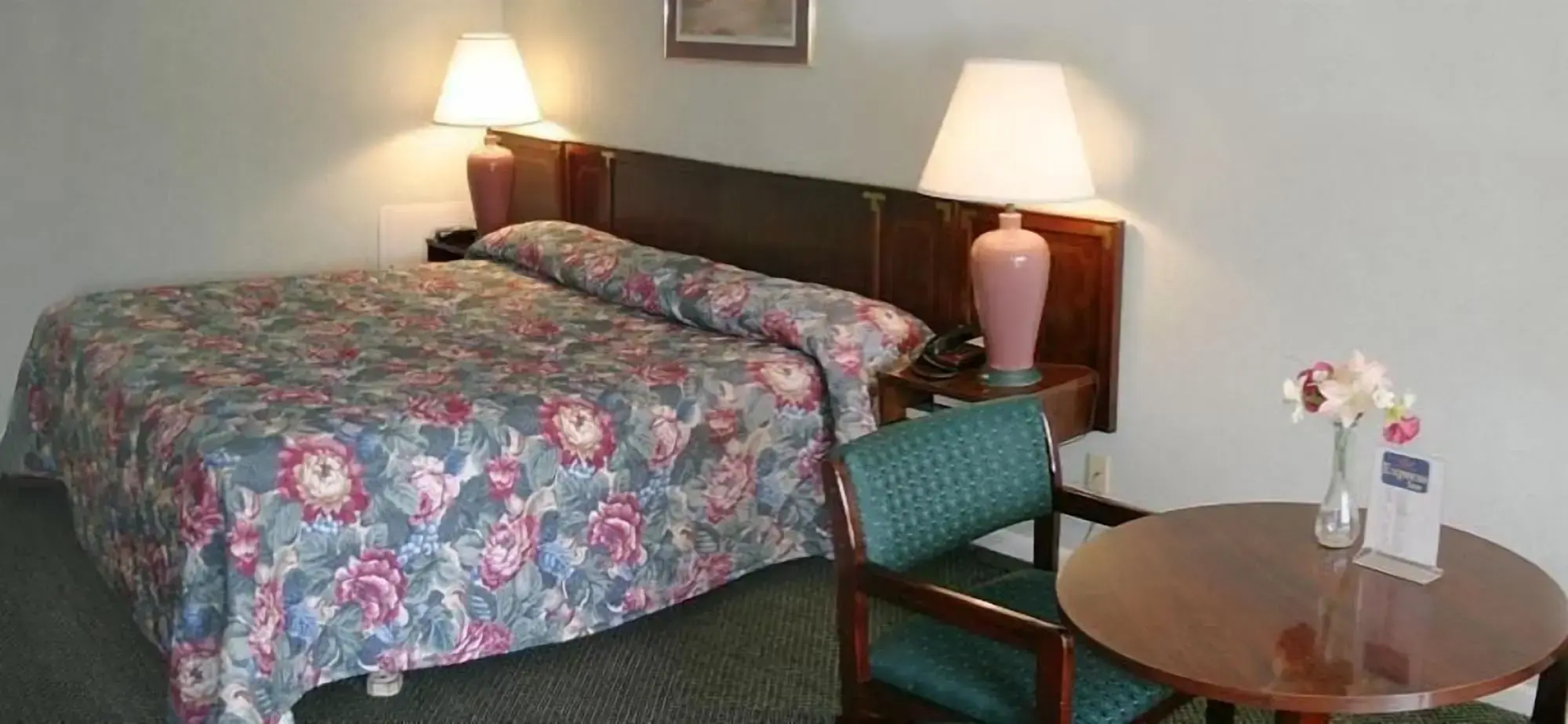 Express Inn & Suites