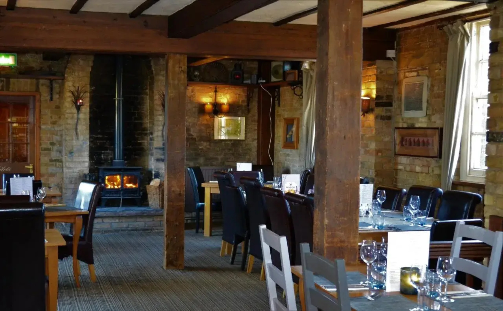 The White Hart Country Inn