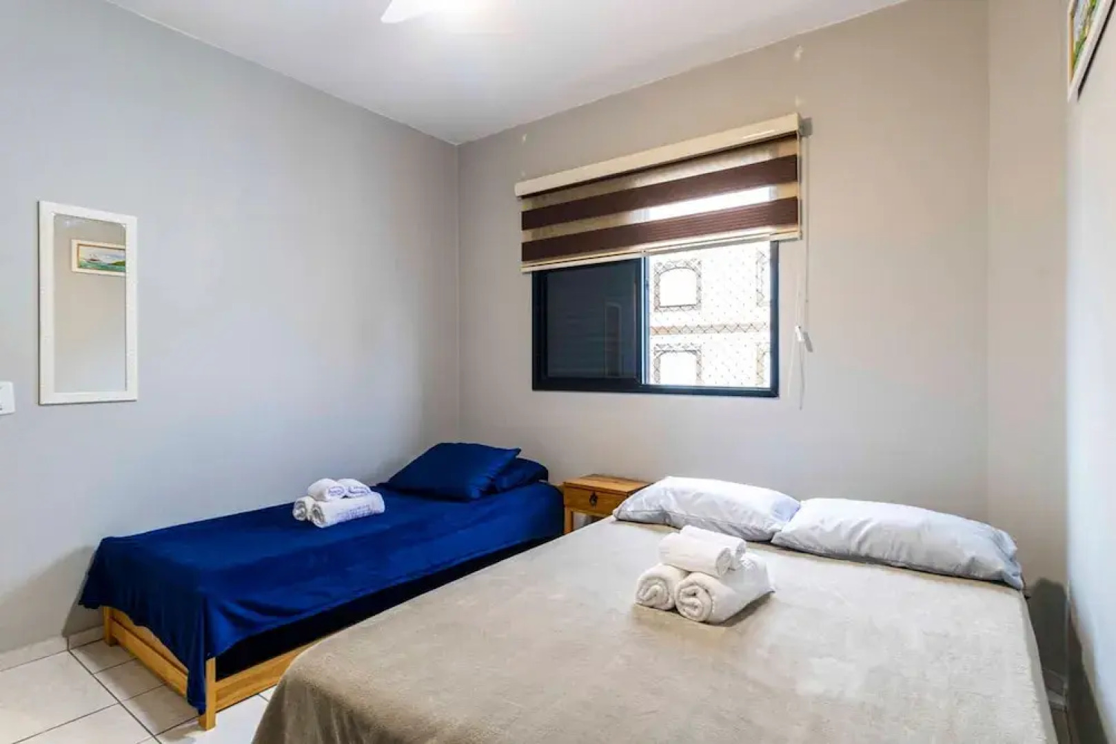 Apto com Excelente Localiza o a 50m da Praia