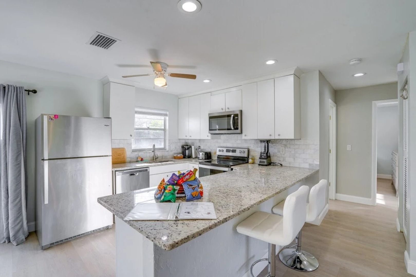 Fort Myers Vacation Home w/ Patio ~ 14 Mi to Beach