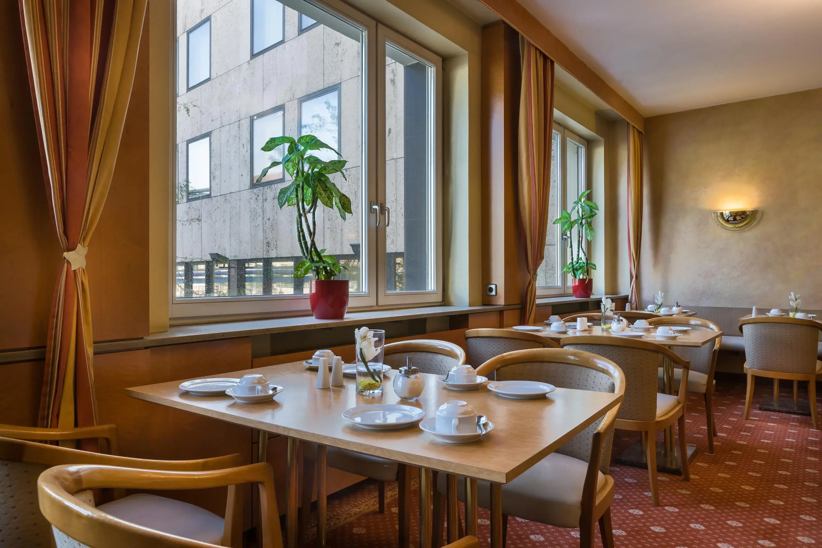 PLAZA INN Rieker Stuttgart Hauptbahnhof