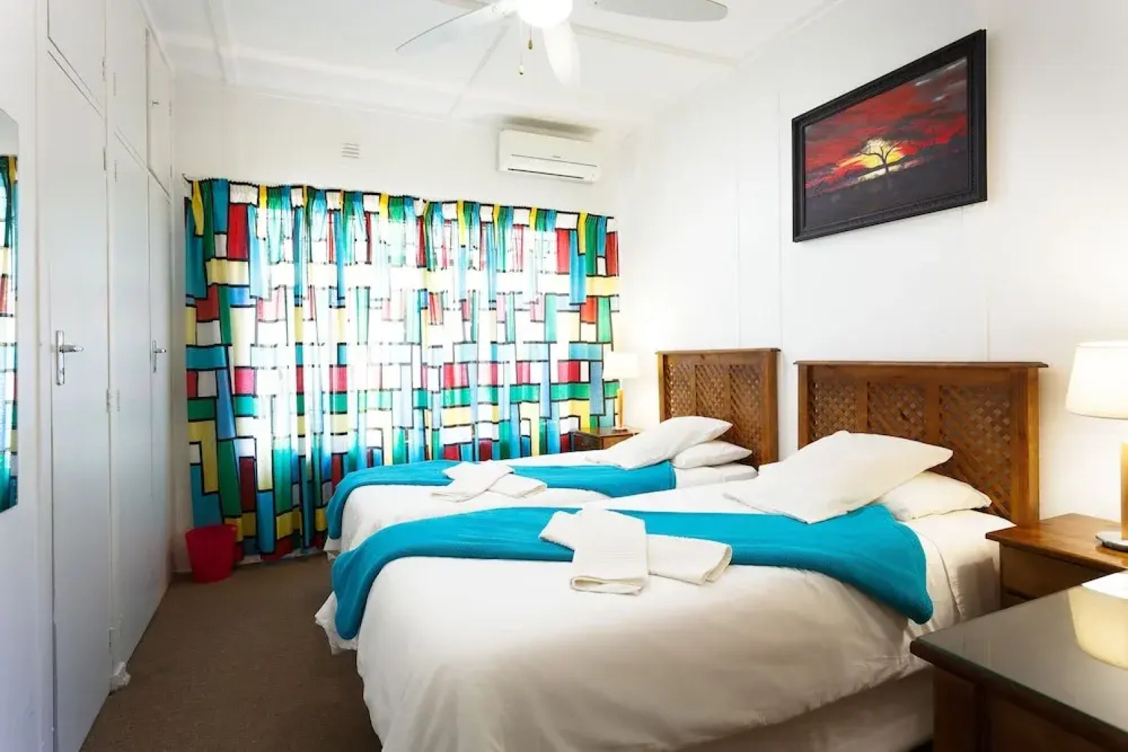 Gariep Dam SunRose Group of Guest Houses