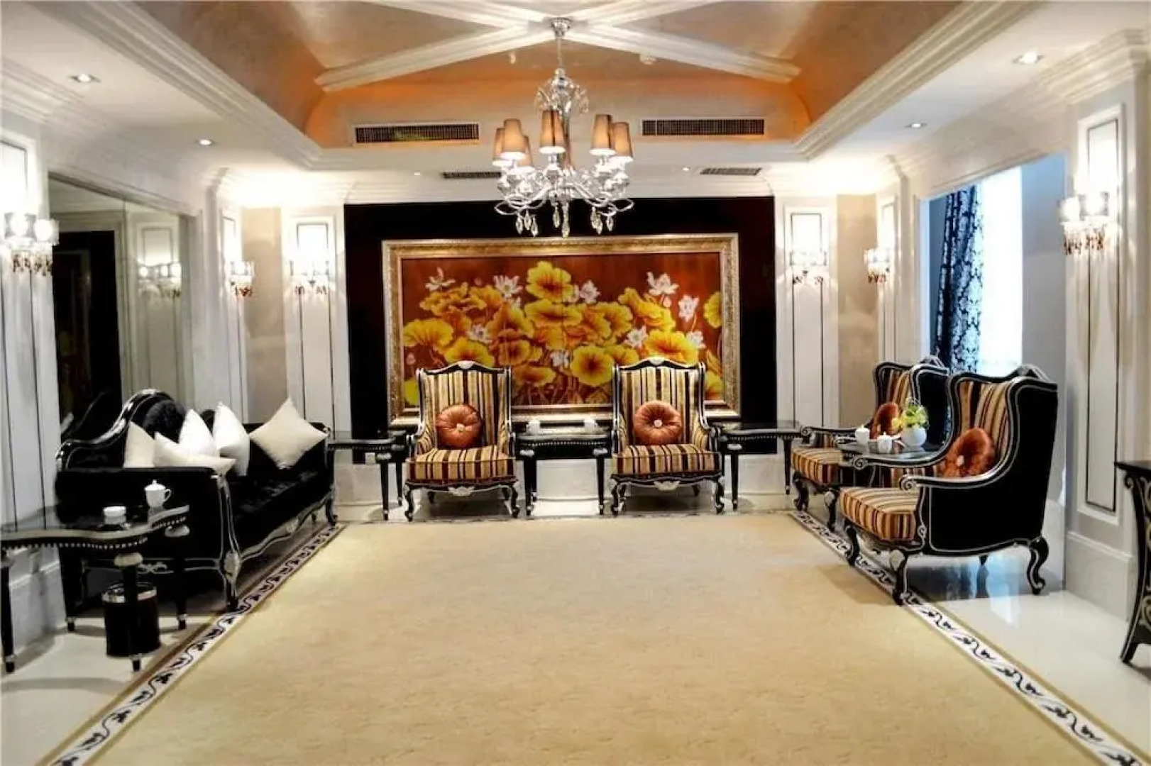 Zhongzhou International Hotel