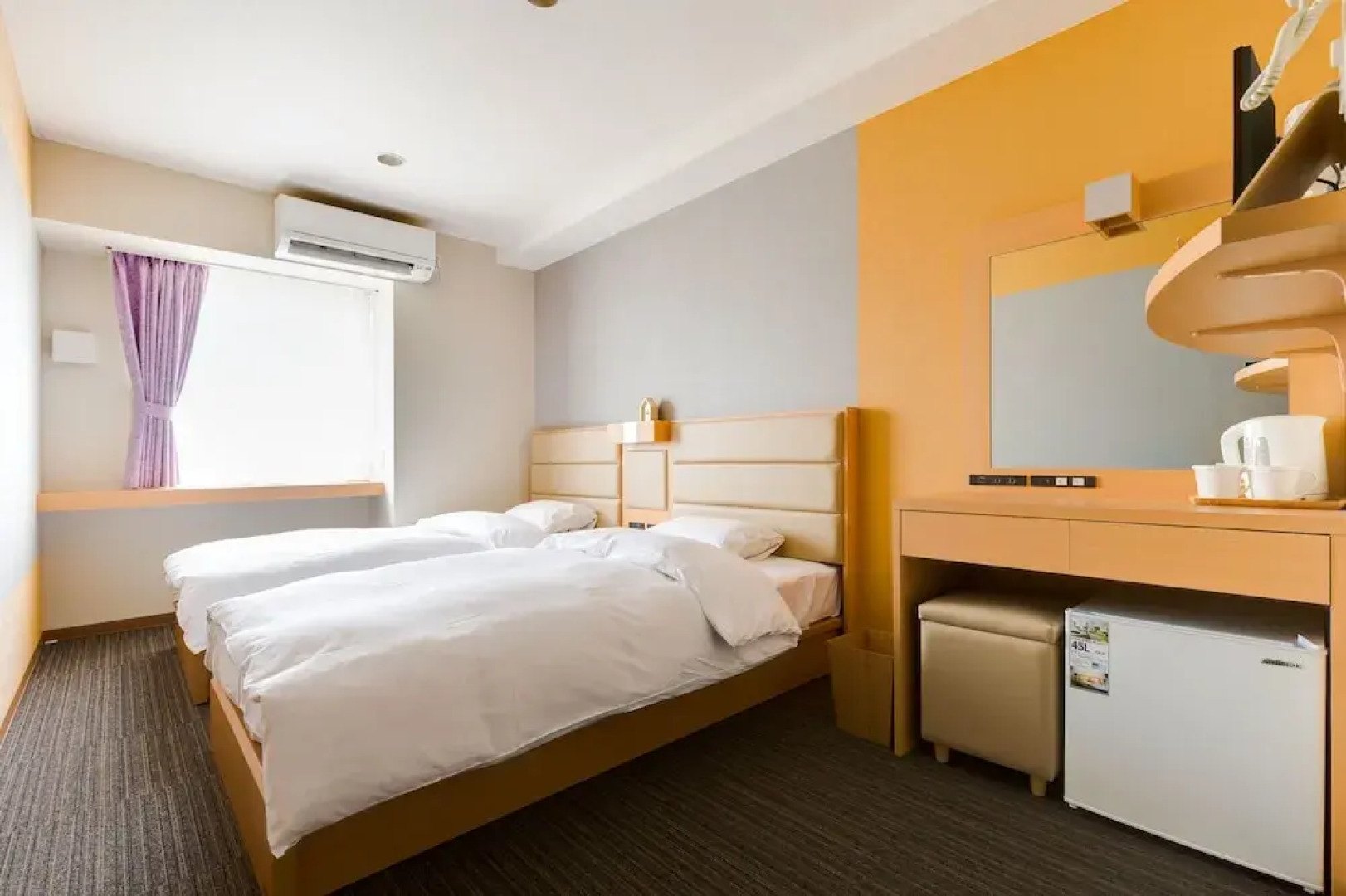 Kansai Seaside Hotel