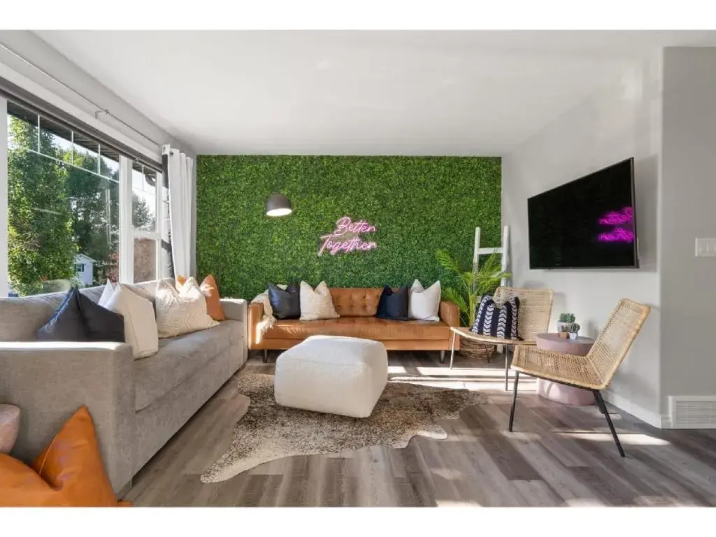 The Saturday I Sleeps 16 I BBQ & Patio I Fire Pit