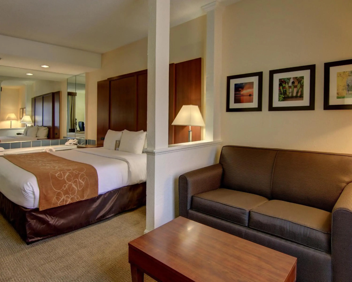 Comfort Suites Cumming-Atlanta near Northside Hospital Forsyth