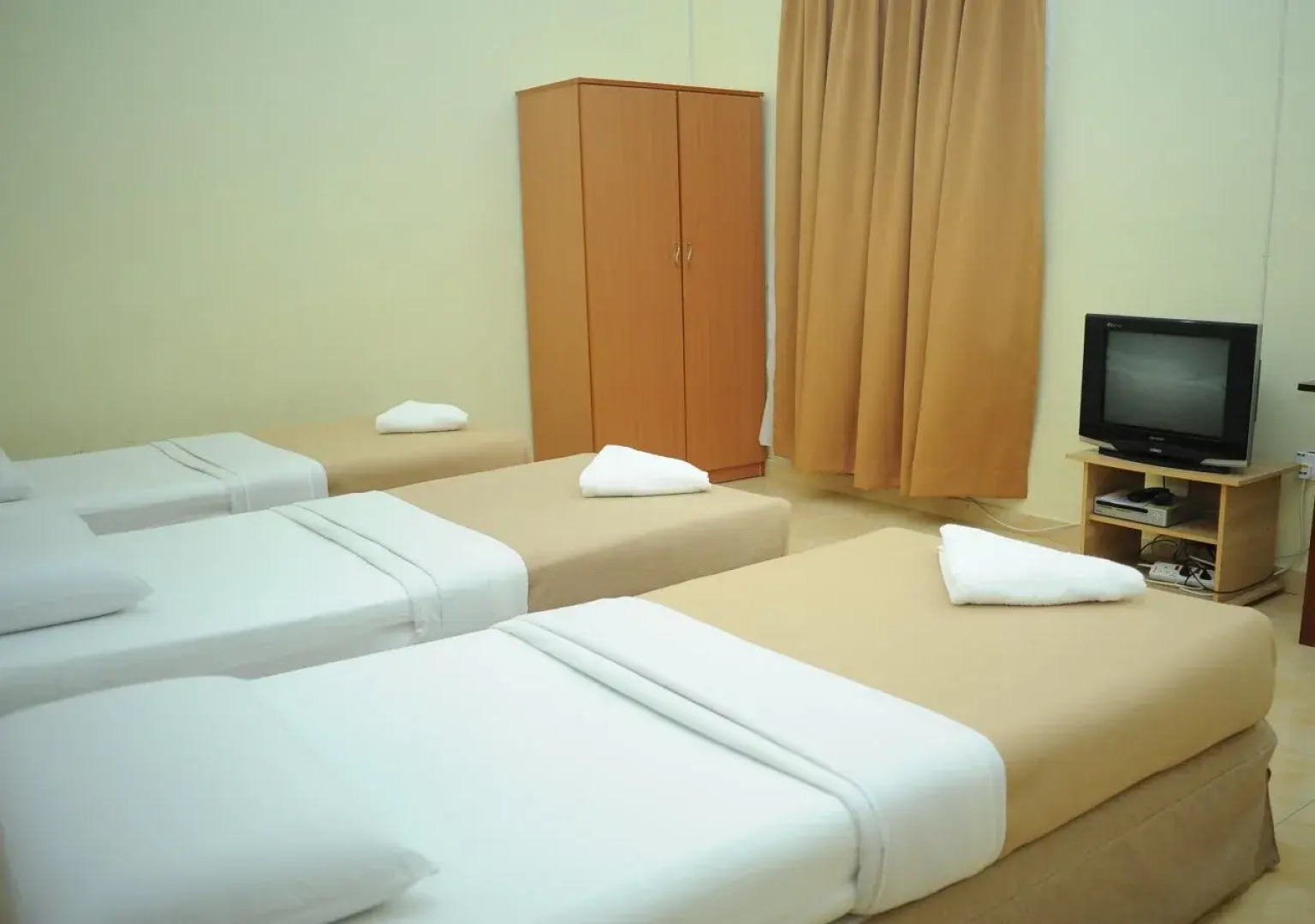 Hotel Anggerik Impian