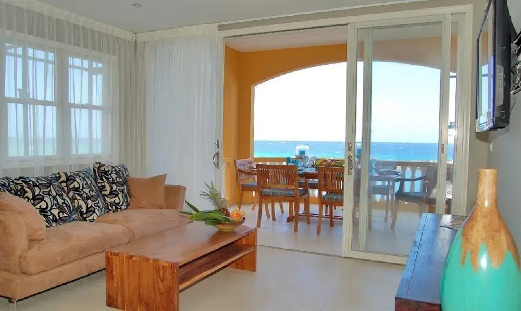 Strand Luxurious Condominiums