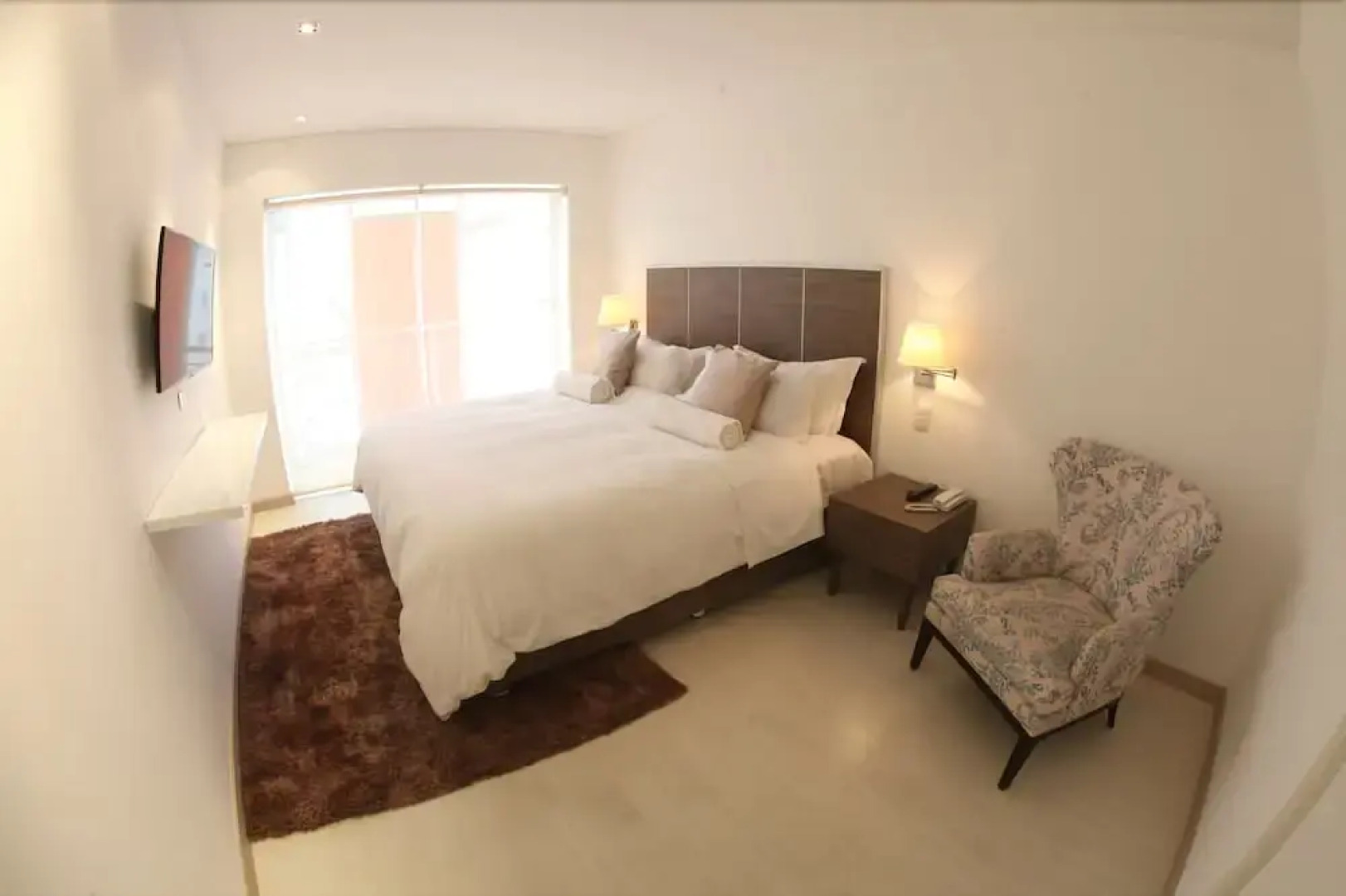 2W Apartments Service Santa Cruz