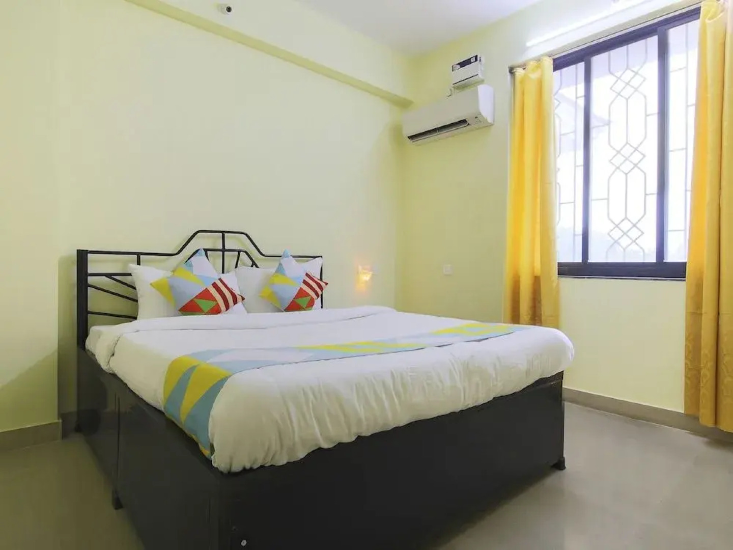 OYO 15360 Home Elegant 2BHK Siolim