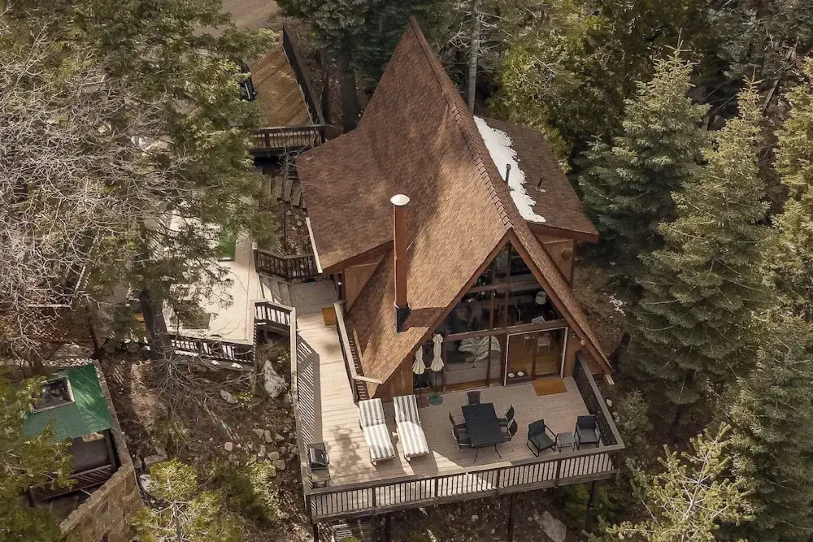 The Tranquil Pines A-frame Cabin Spectacular Views!