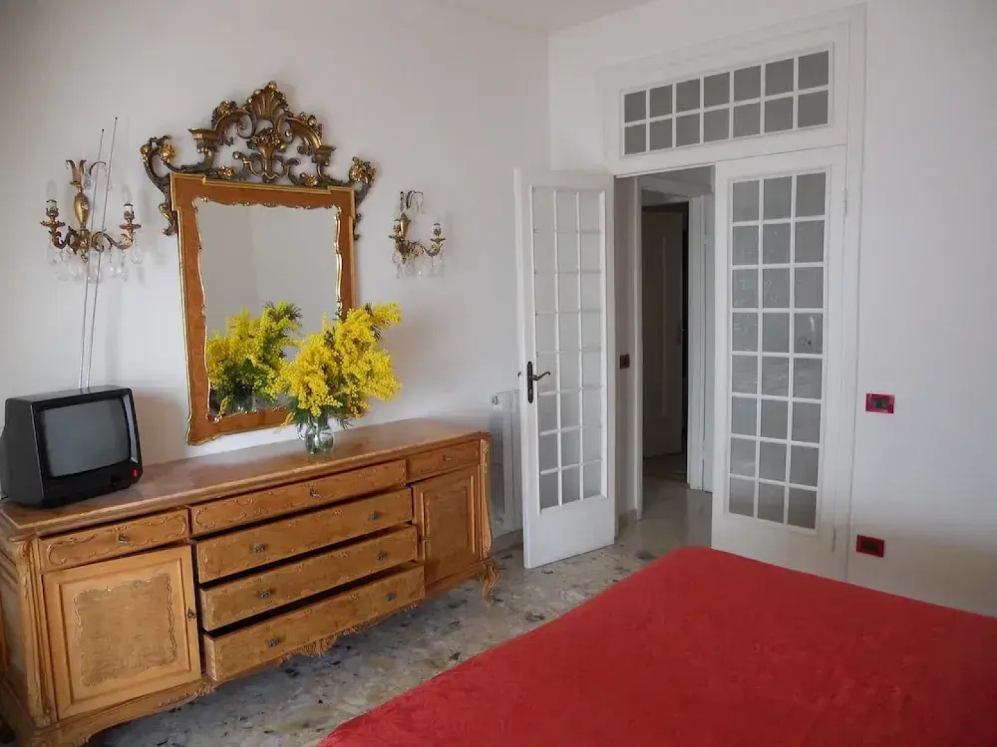 Solaria 1 and 2 - Ospedaletti Ligure - Lungomare C Colombo Nrfloor