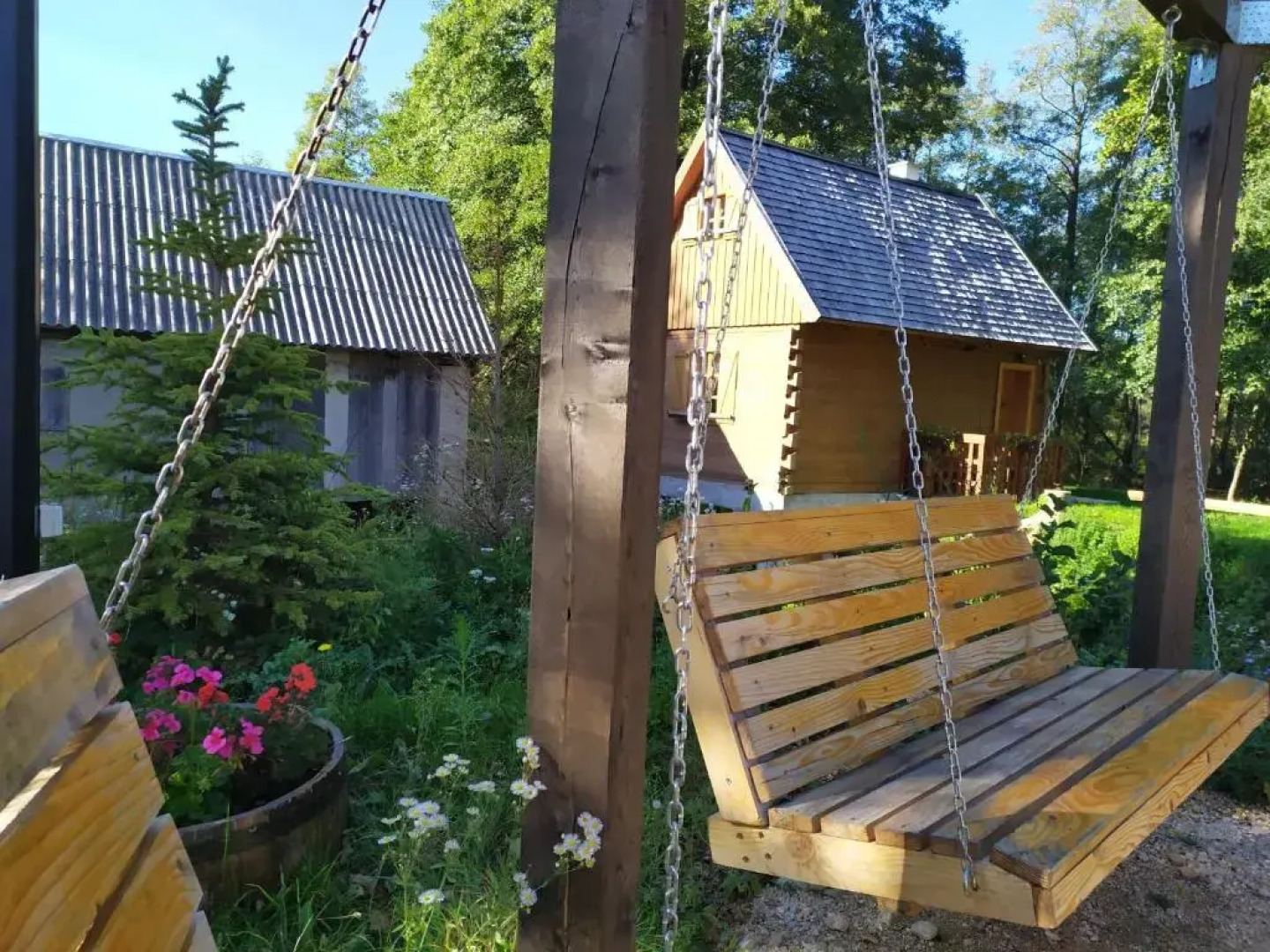 Vodenica Vrelo Chalets