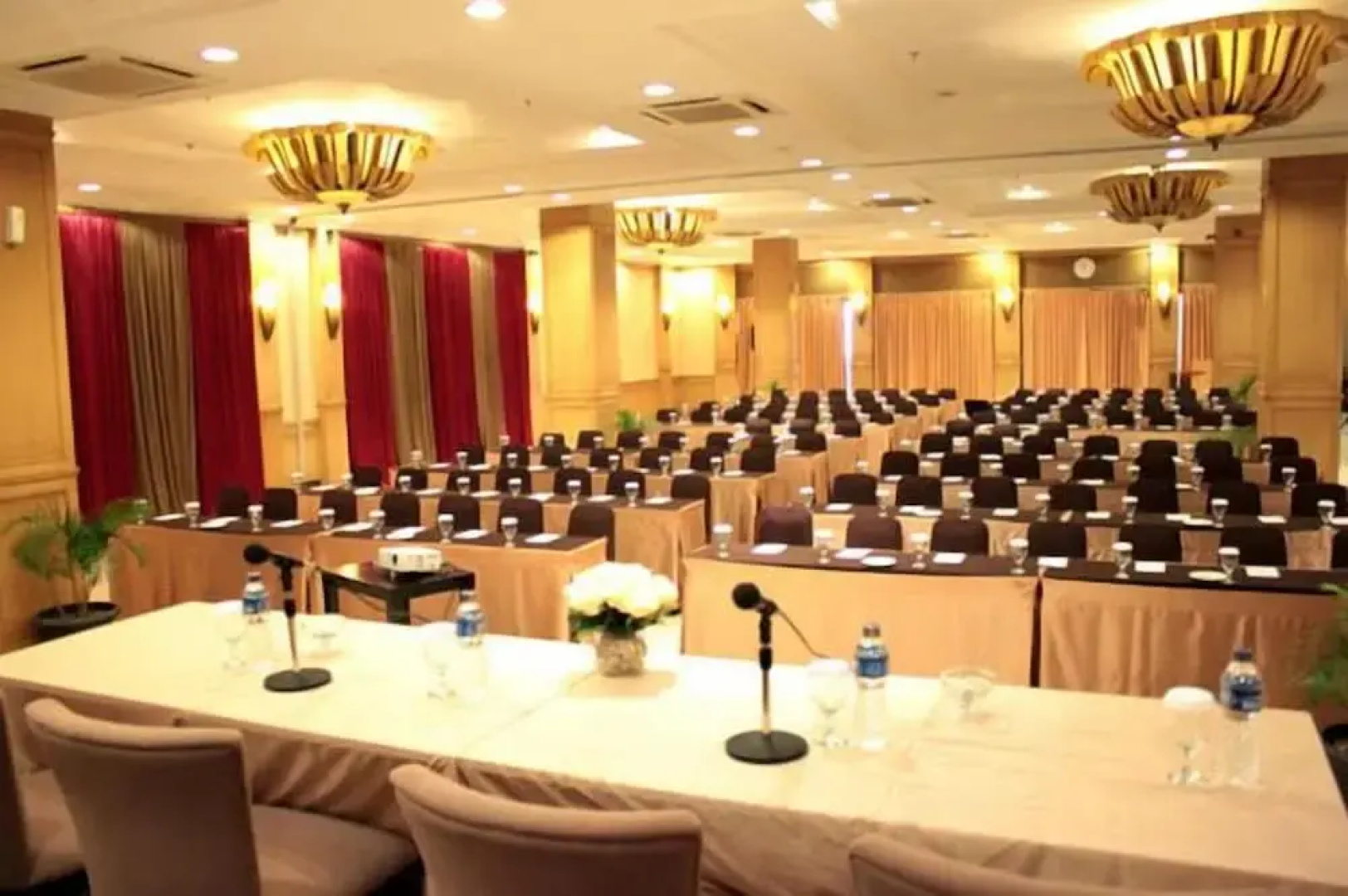 Galeri Ciumbuleuit Hotel