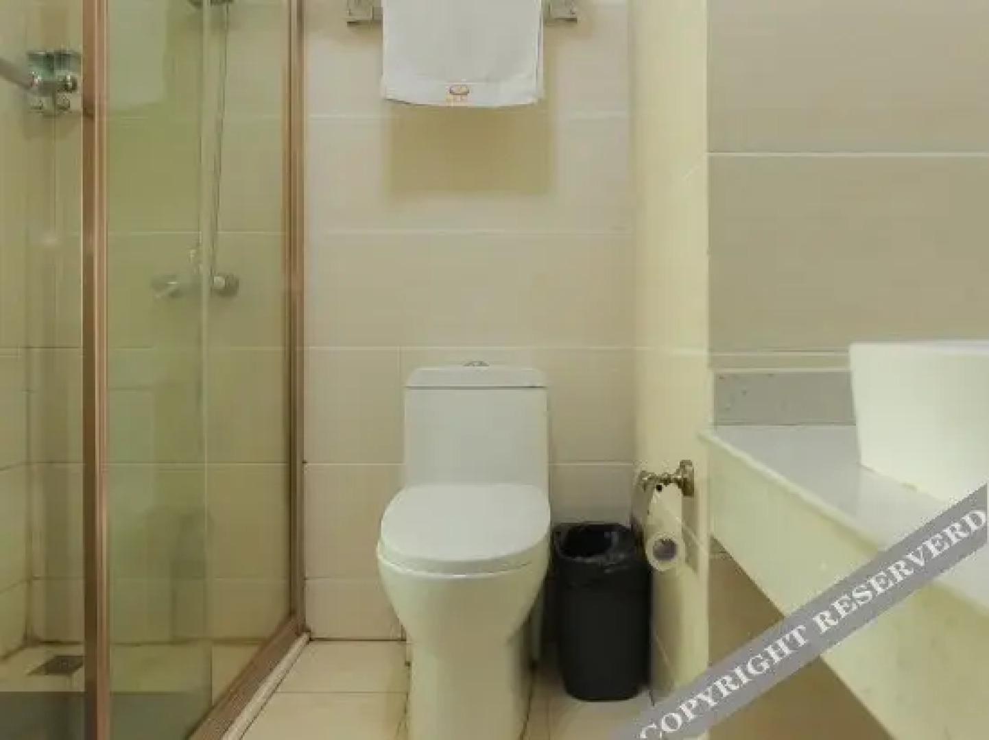 Zheshang Celebrity Business Hotel