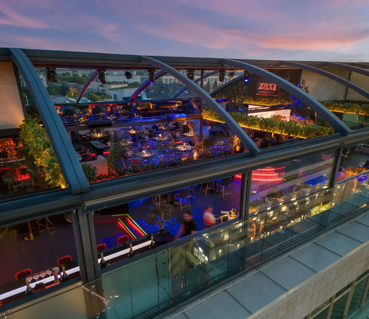 Отель Radisson Blu Leogrand