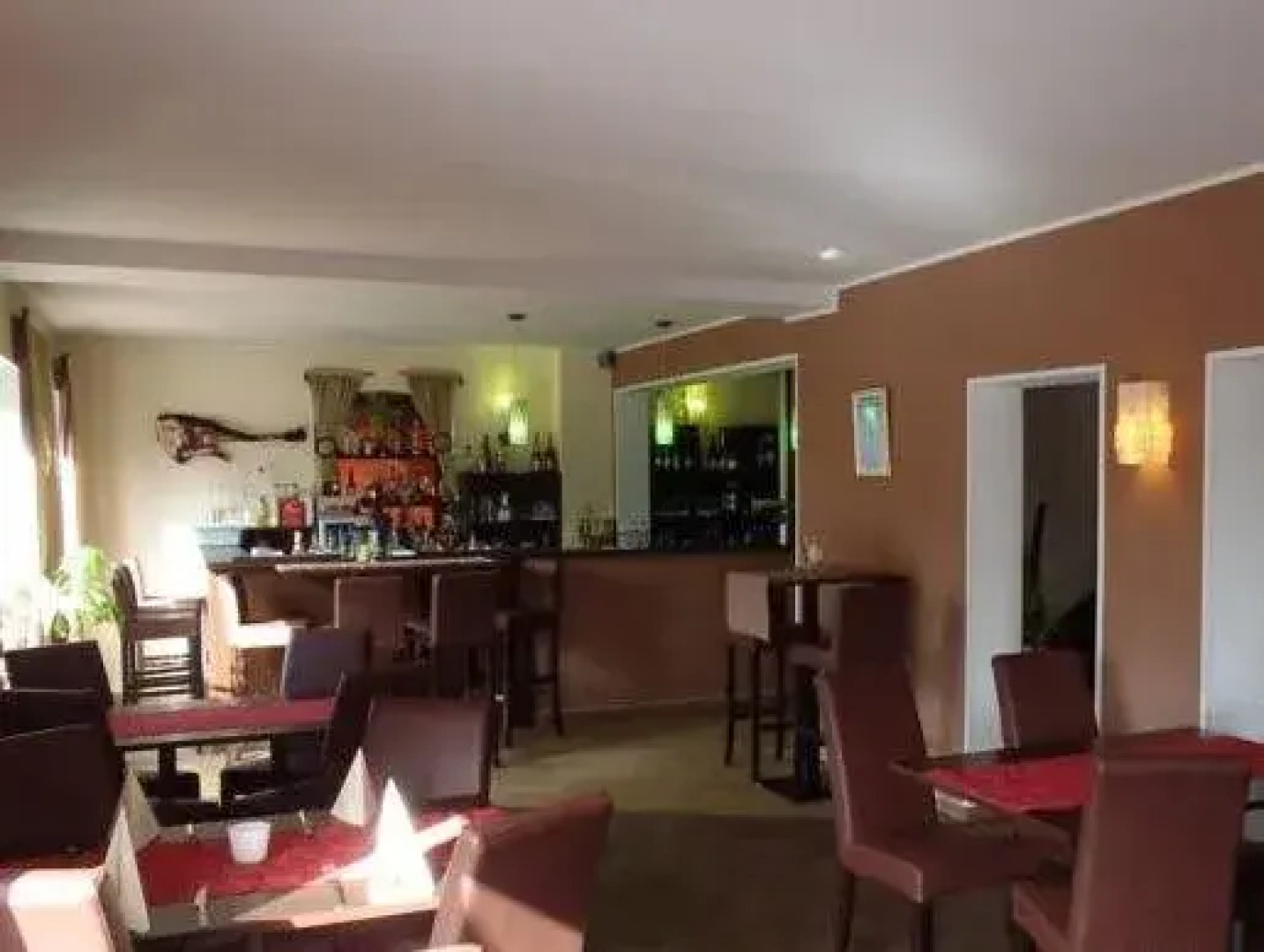 lukAs Restaurant Hotel Lounge Bar