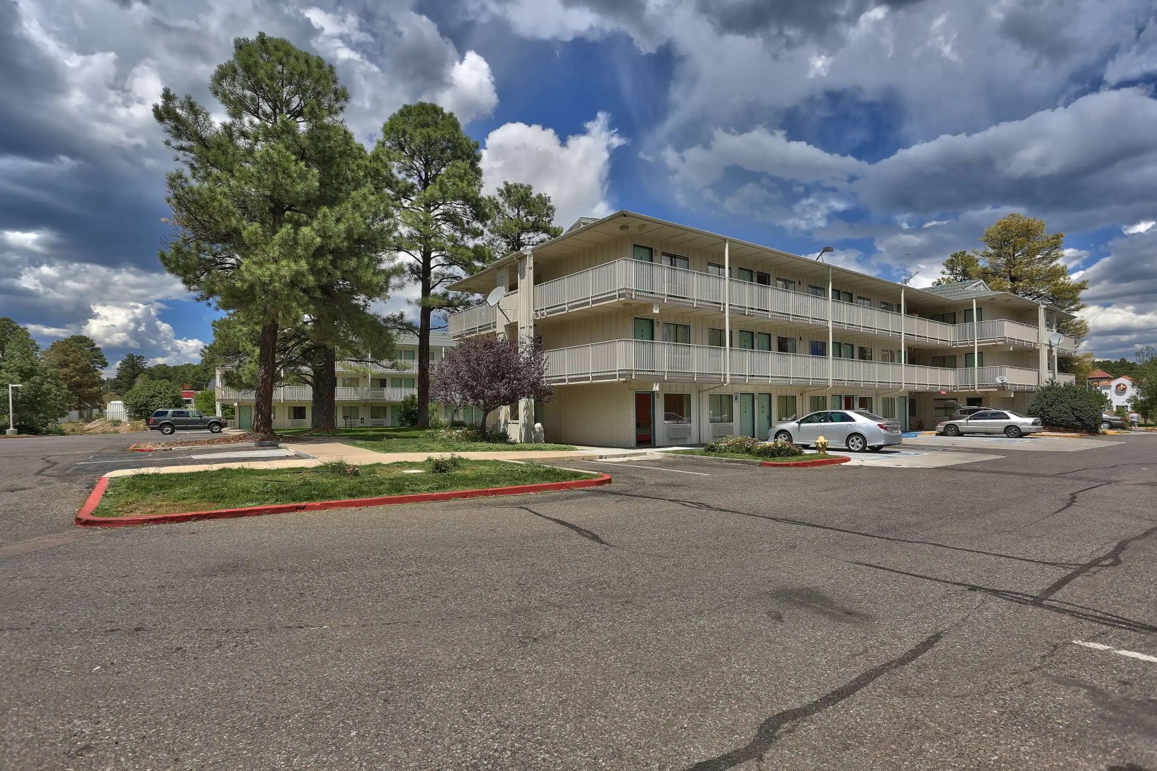 Motel 6 Flagstaff, AZ - West - Woodland Village