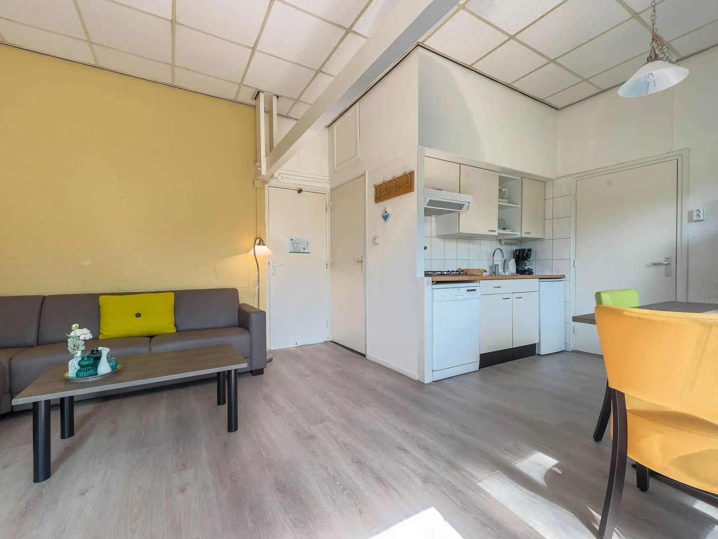 Well-kept Bungalow With Microwave Near Valkenburg