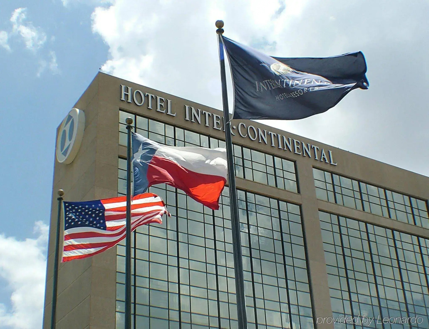 Renaissance Dallas Addison Hotel