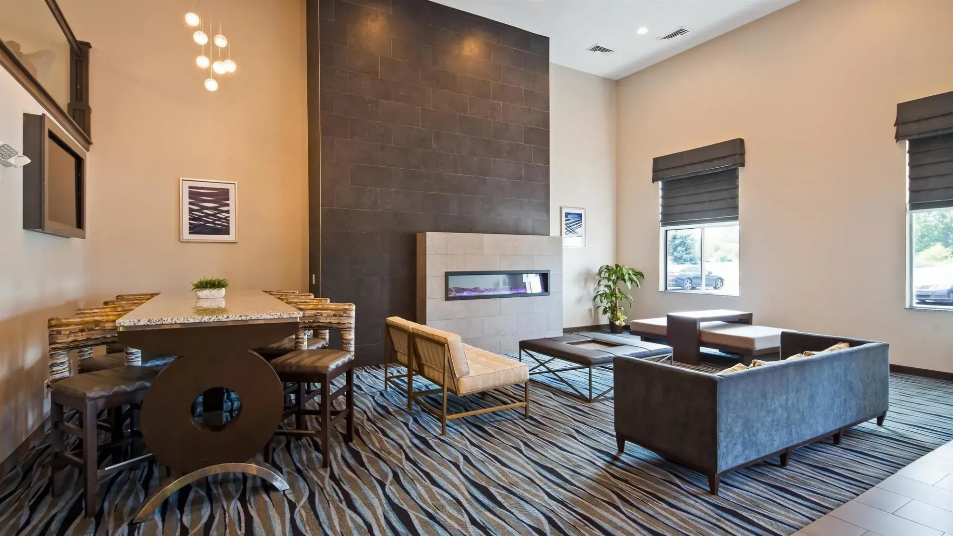 Best Western Plus Flint Airport Inn & Suites