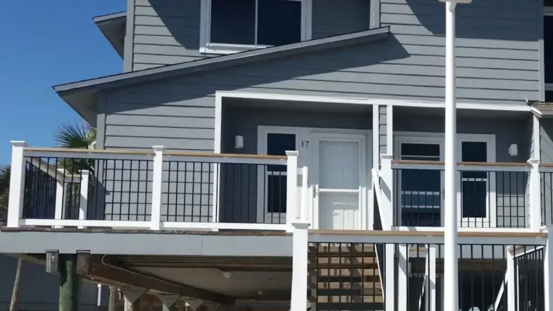 San Deluna by Surfside VR