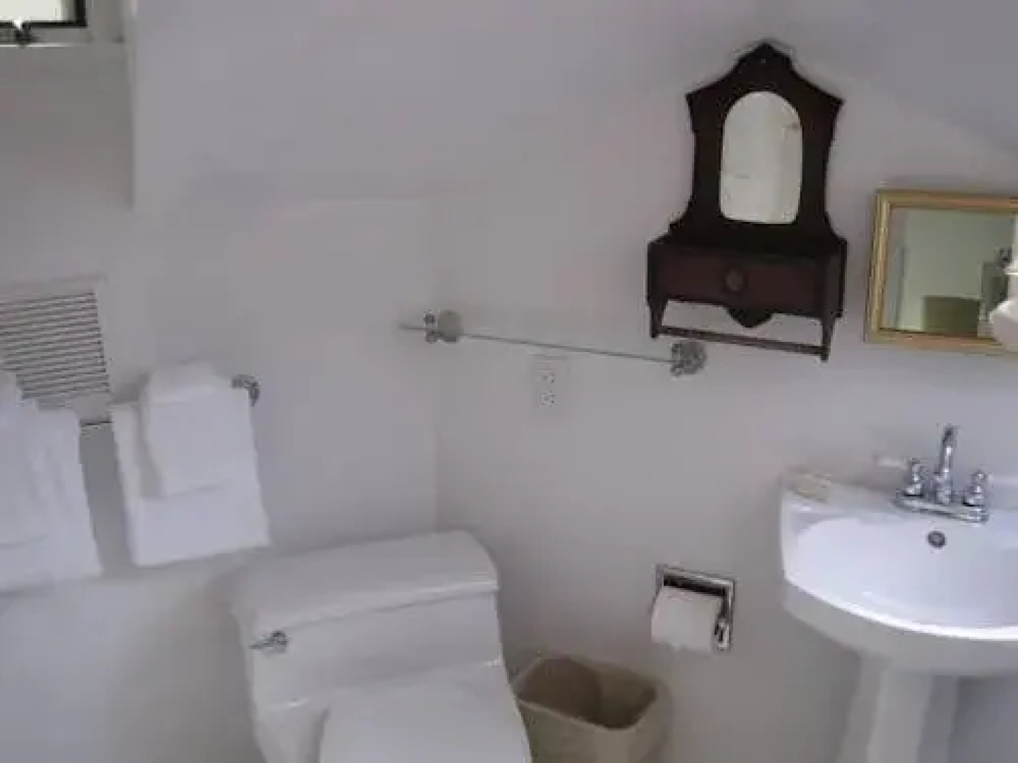 Bed & Breakfast on Broadway