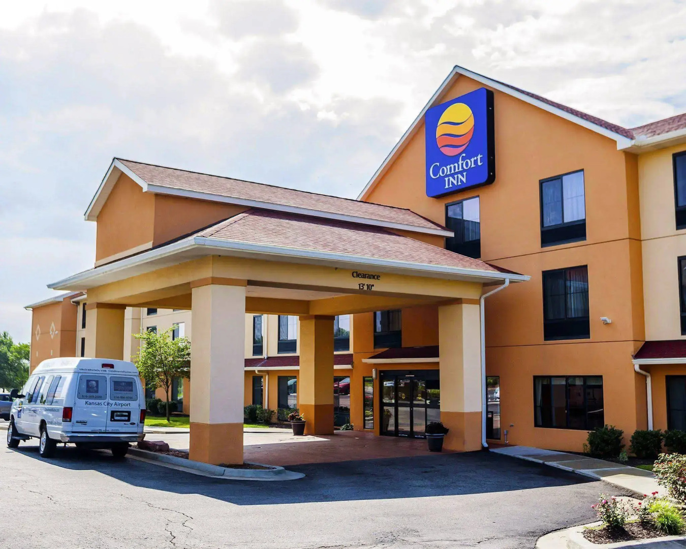 Comfort Inn Kansas City / Airport