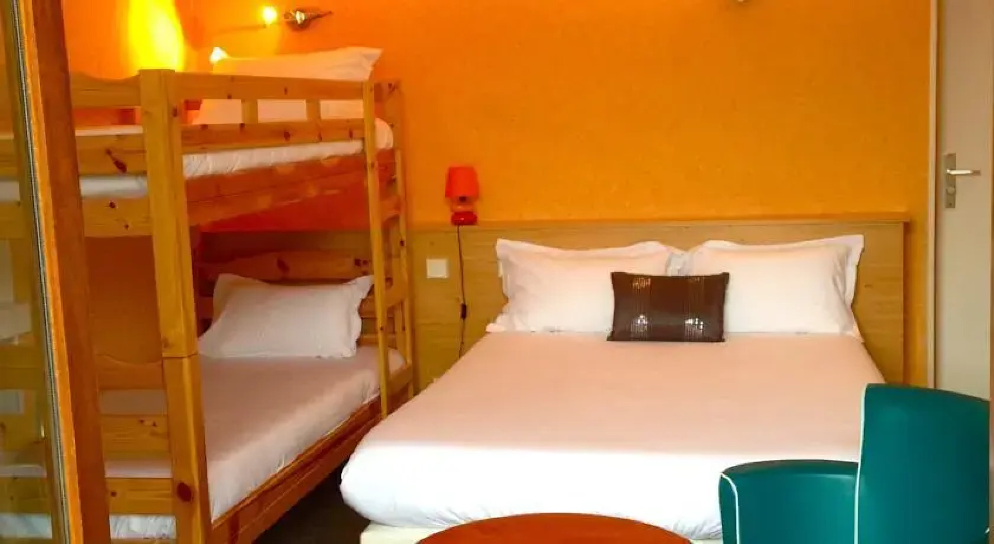 Hotel Restaurant LAuré du Lac