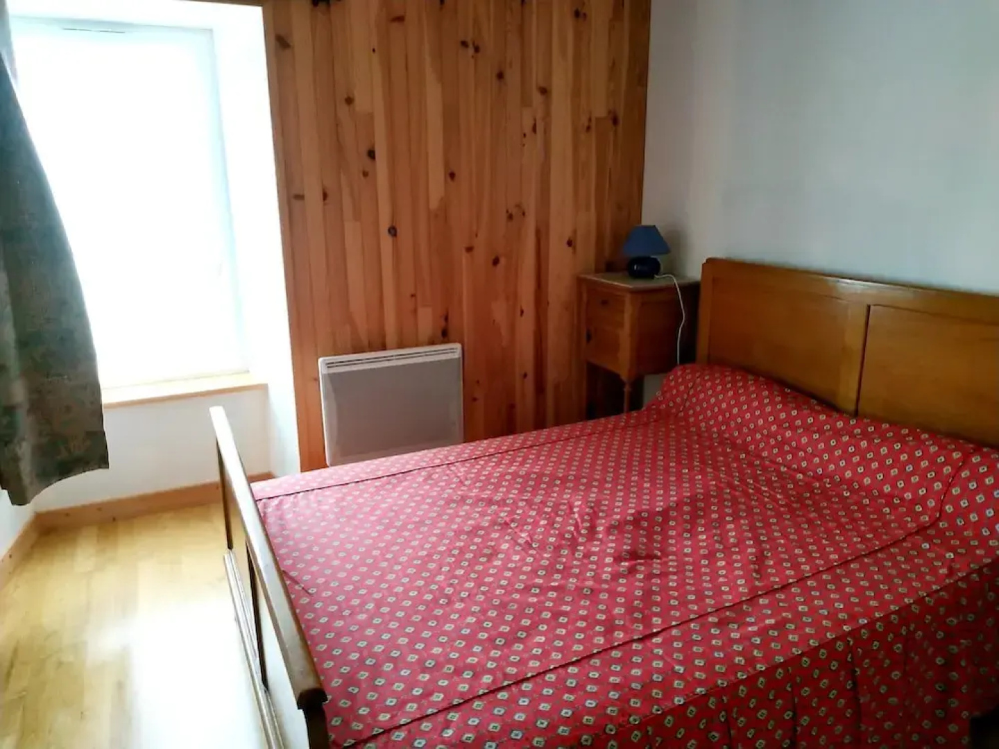 House With 4 Bedrooms in Saint-gènes-champespe, With Wonderful Lake Vi