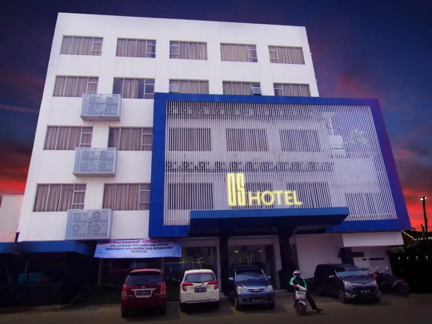 OS Hotel Airport Batam