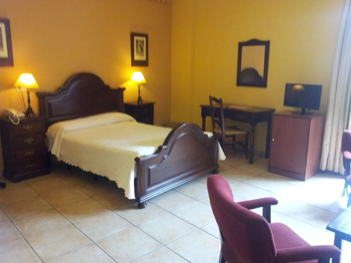 Hotel María de Molina