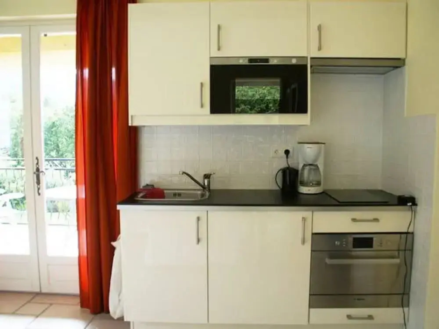 Apartment in Montbrun-les-bains Near Forest