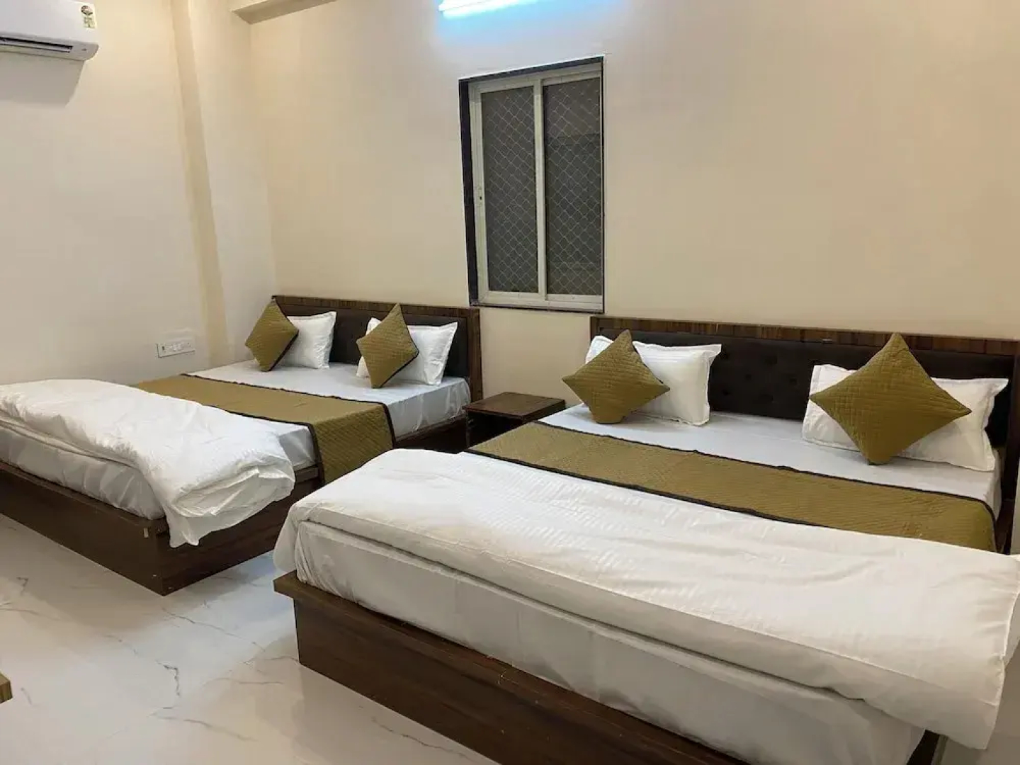 Hotel Banshi wala