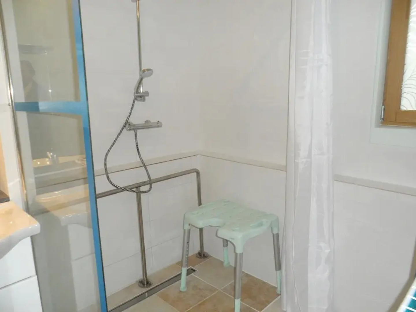 House With 4 Bedrooms in Plogastel-saint-germain, With Enclosed Garden