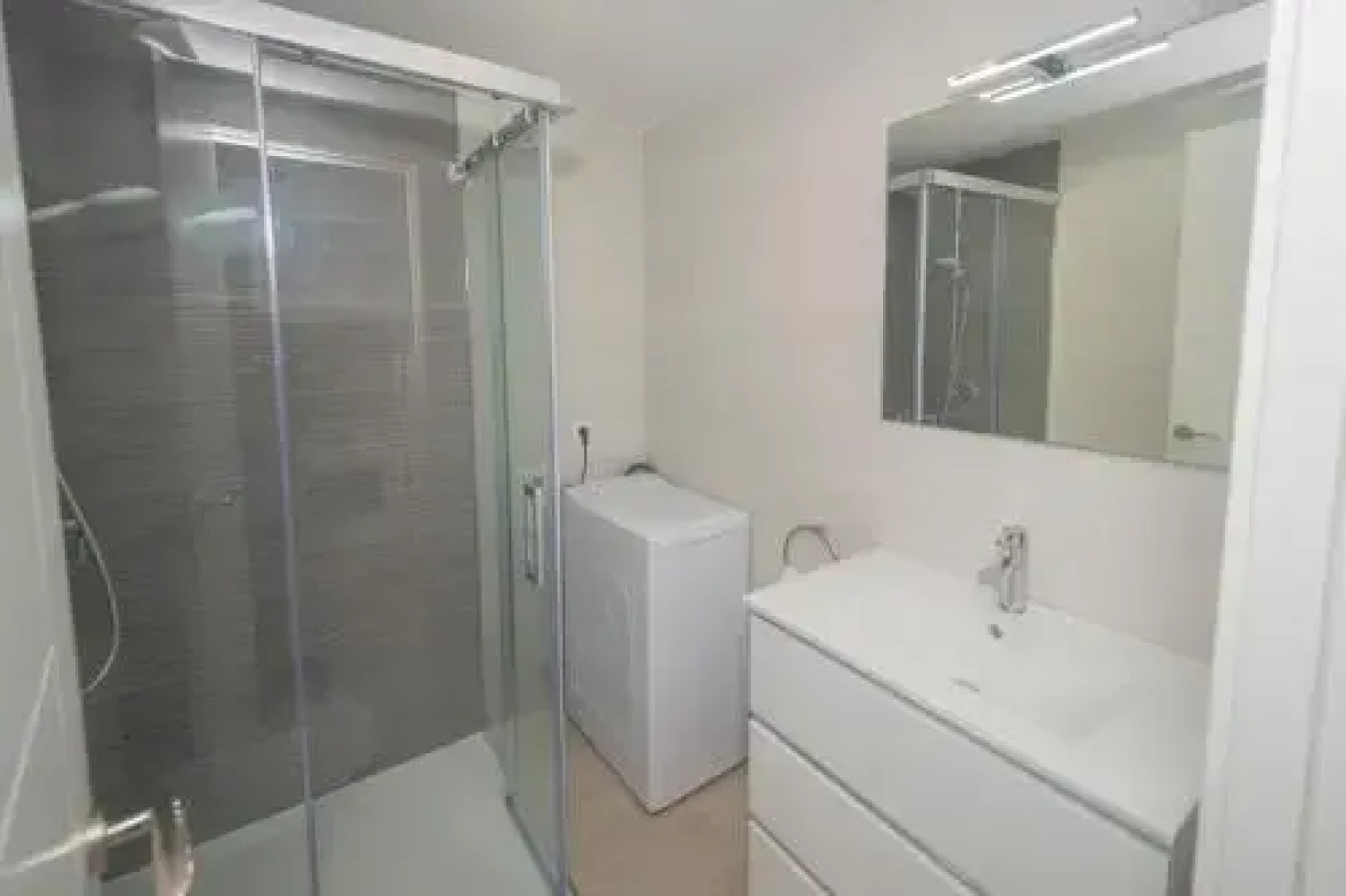 36 Avenida Juan Carlos I