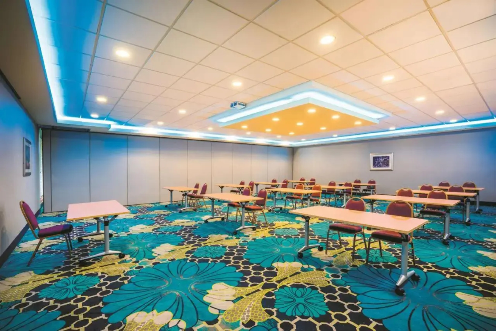 La Quinta Inn & Suites by Wyndham Baltimore S. Glen Burnie