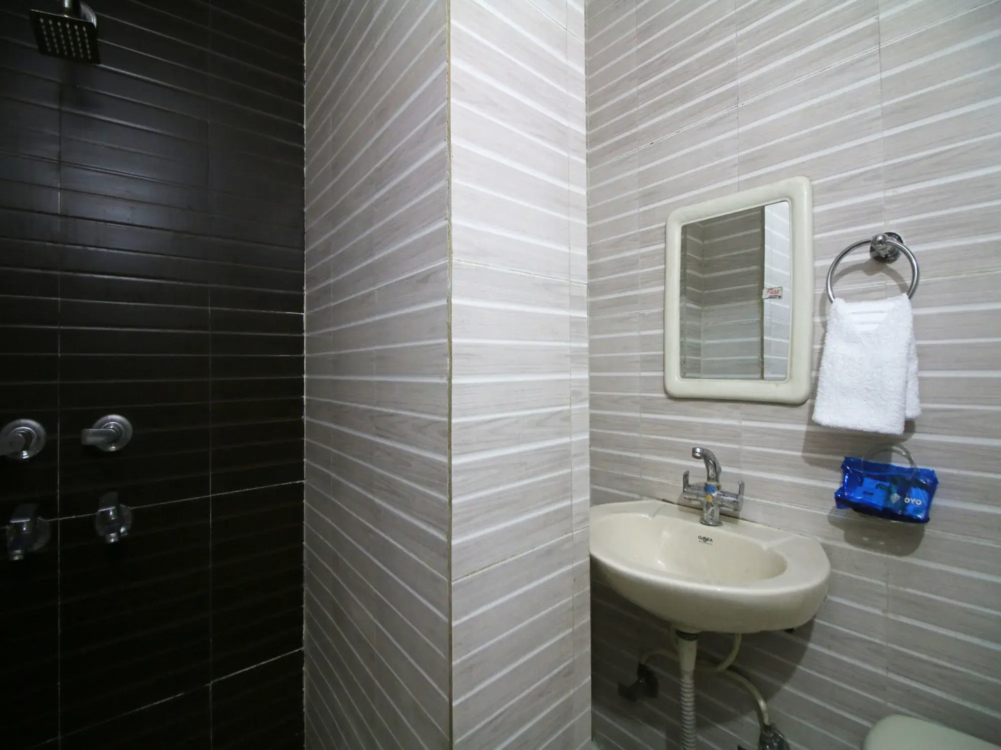 New Ashoka Continental